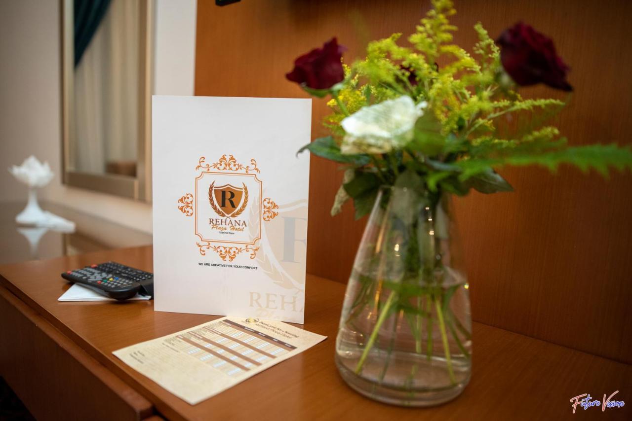 Rehana Plaza Hotel Cairo Exterior photo Room service menu